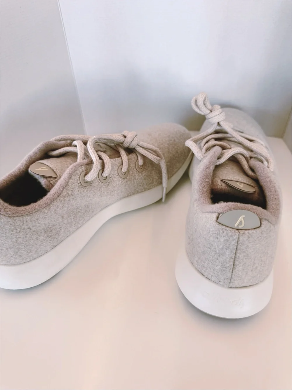 NWOT Allbirds Wool Runners Natural Light Beige Merino Wool Sneakers, Size 10